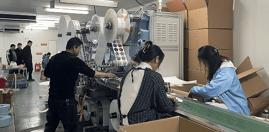 艾灸液代加工成本全解析：從原料到成品，每一滴都凝聚匠心